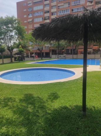 Apartment for sale in Calle Nadadora Carmen Soto, 10, Alicante thumbnail 1