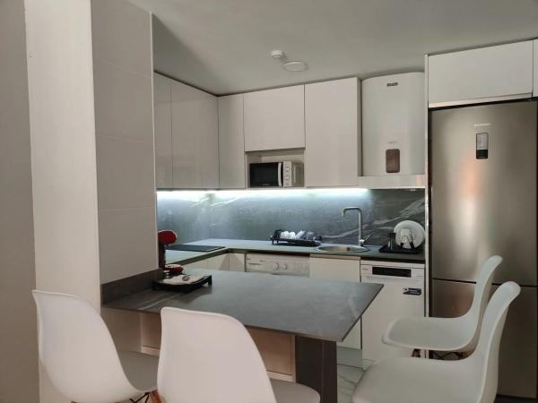 Apartment for sale in Campello Playa, El Campello thumbnail 1