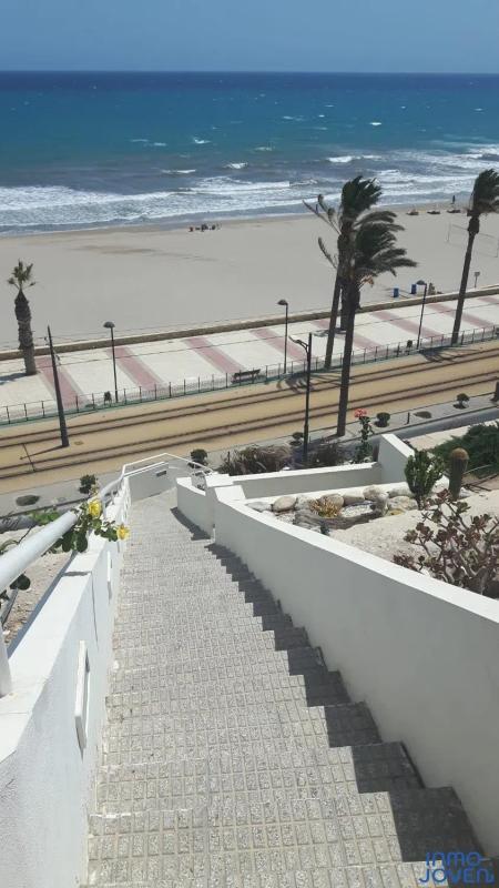Sale of apartment in Calle Sant Sebastià, El Campello
photo 1