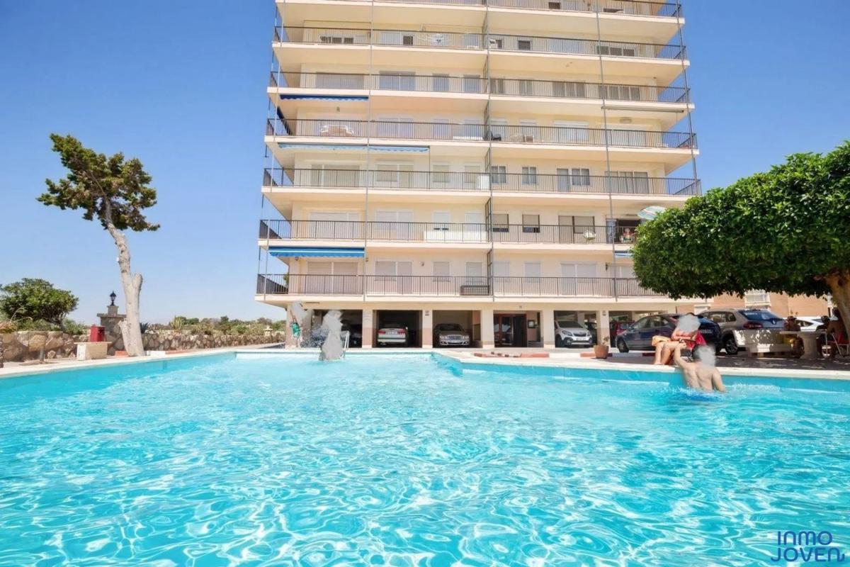 Sale of apartment in Calle Sant Sebastià, El Campello
photo 5