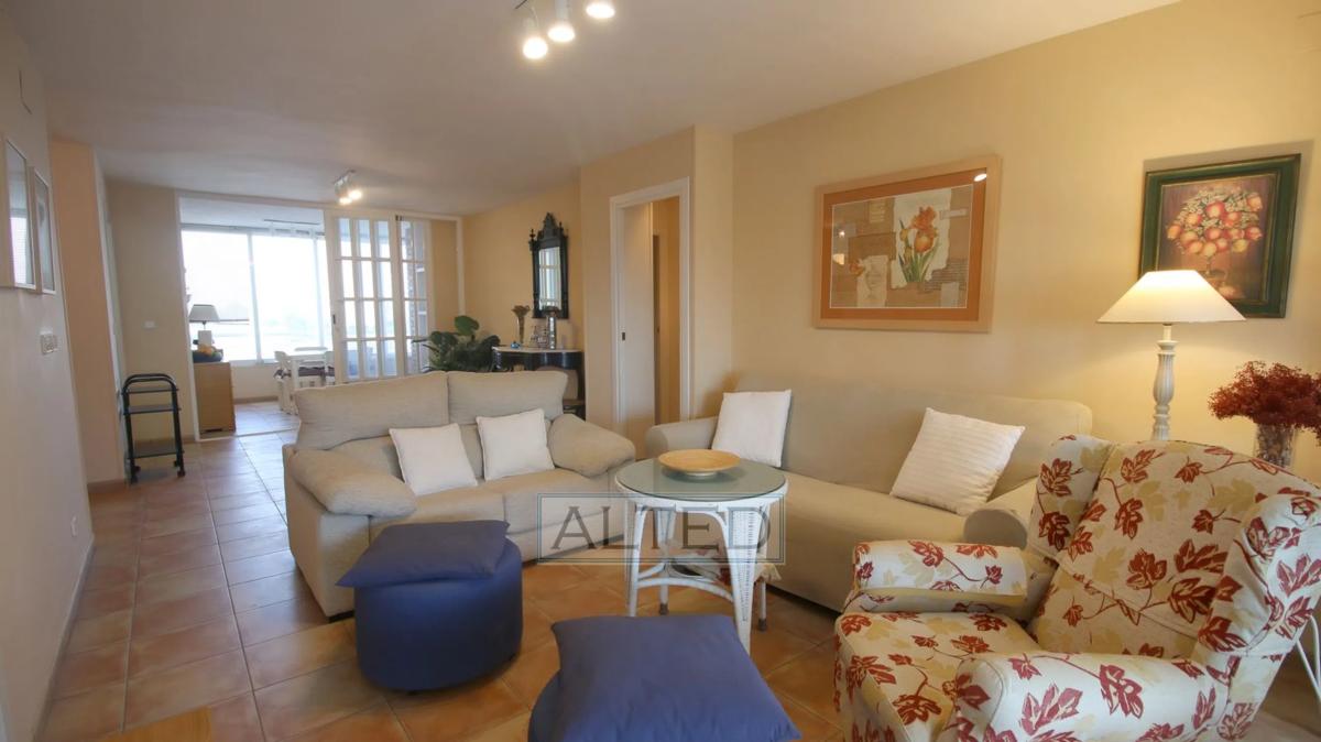 Продажа квартиры на Calle Mongòmit, Эль Кампельо
photo 3