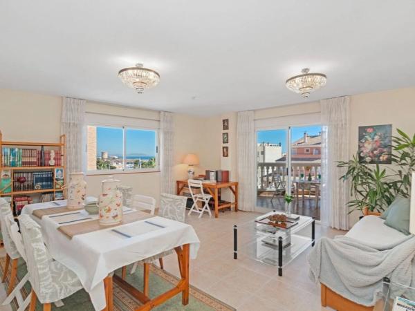 Apartment for sale in Campello Playa, El Campello thumbnail 1