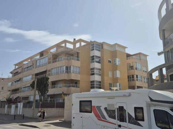 Duplex for sale on Calle de Roses, El Campello photo 3
