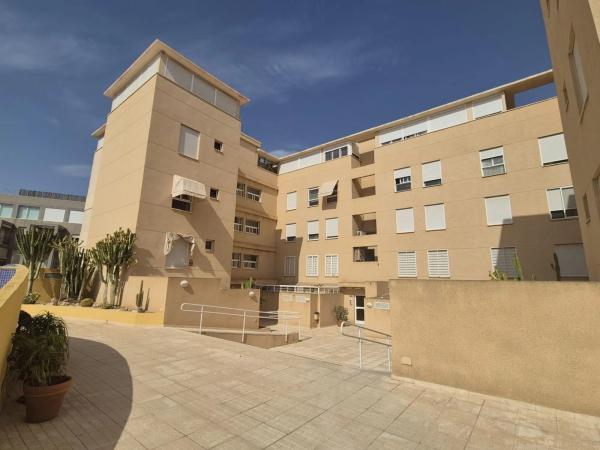 Duplex for sale on Calle de Roses, El Campello photo 4