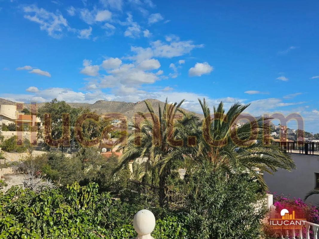 Propiedades en venta y alquiler en España photo 2