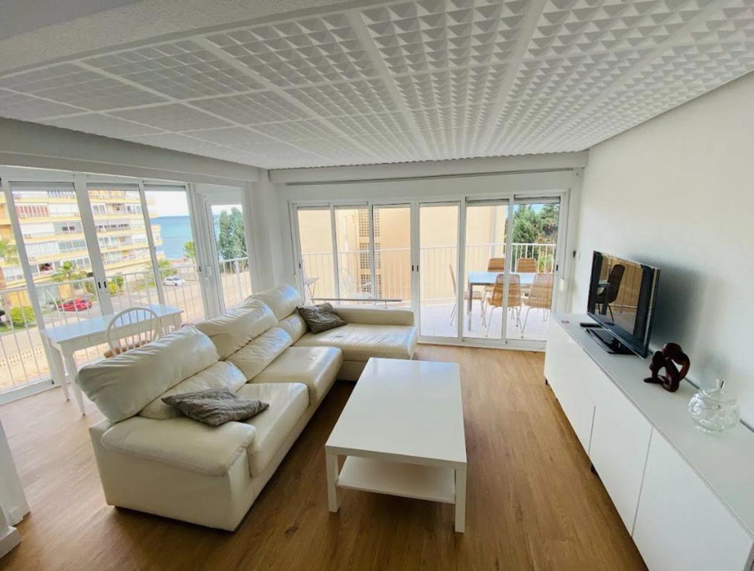 Sale of apartment in Avenida Jaime I el Conquistador, El Campello
photo 2