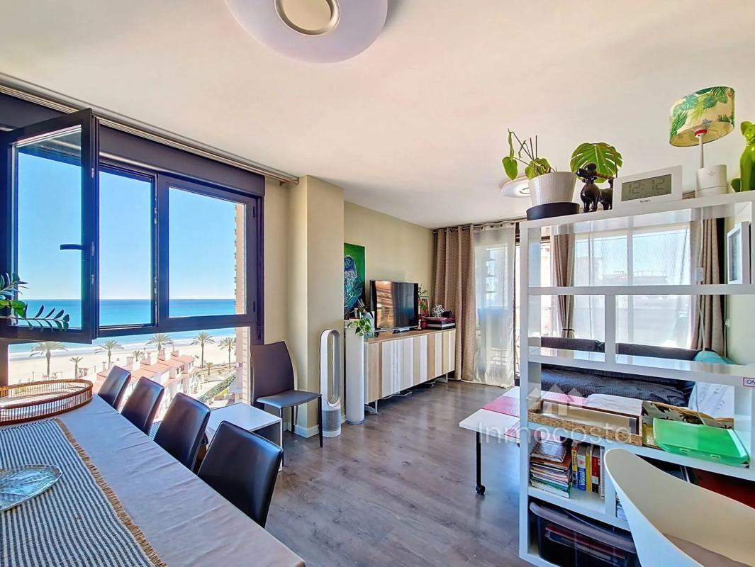 Sale of apartment in Calle de Juan de la Cierva, El Campello
 photo 4