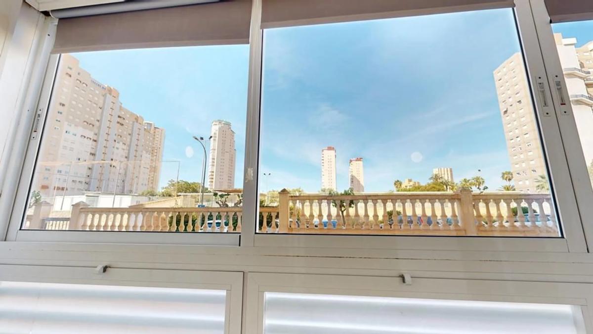 Sale of apartment in Calle de Montgomit, 9, El Campello
photo 4