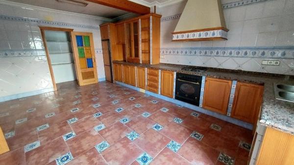 Apartment for sale in  Calle Pius XII, El Campello photo 2