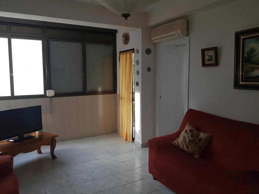Venta de piso en Calle de Jacinto Benavente, El Campello
 photo 3
