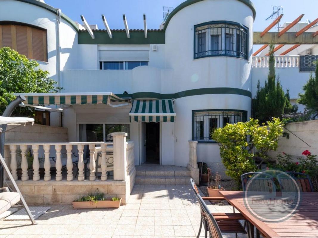 Propiedades en venta y alquiler en España photo 1