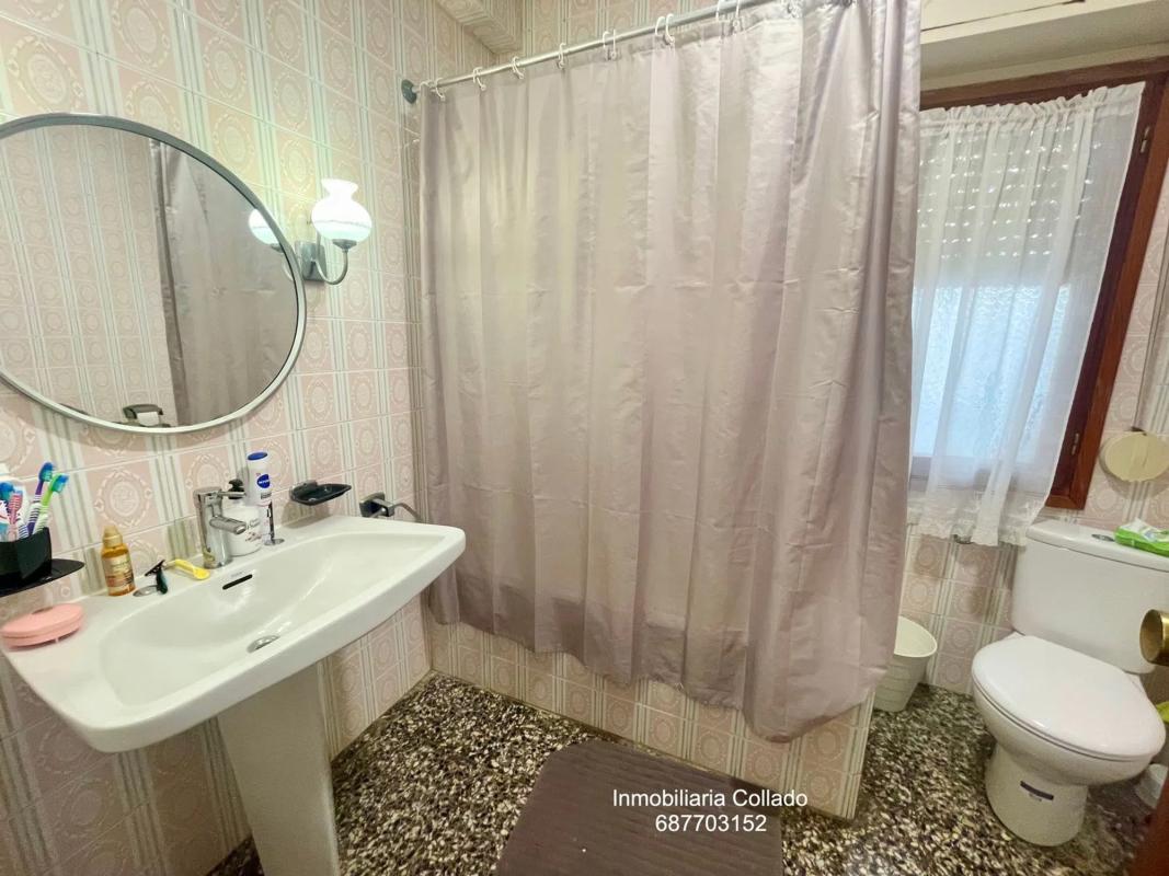 Sale of apartment in Avenida Constitució, Jijona / Xixona
 photo 3