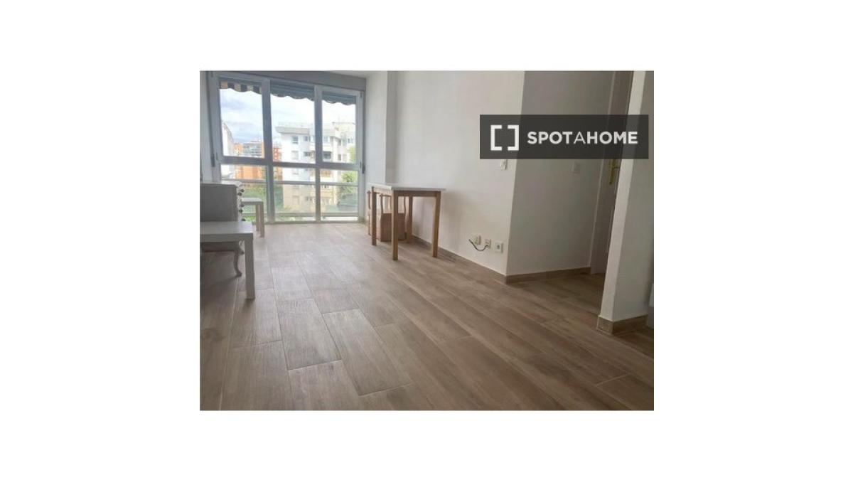 Propiedades en venta y alquiler en España photo 5