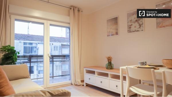 Piso en alquiler en C. de Escalona , Madrid thumbnail 1