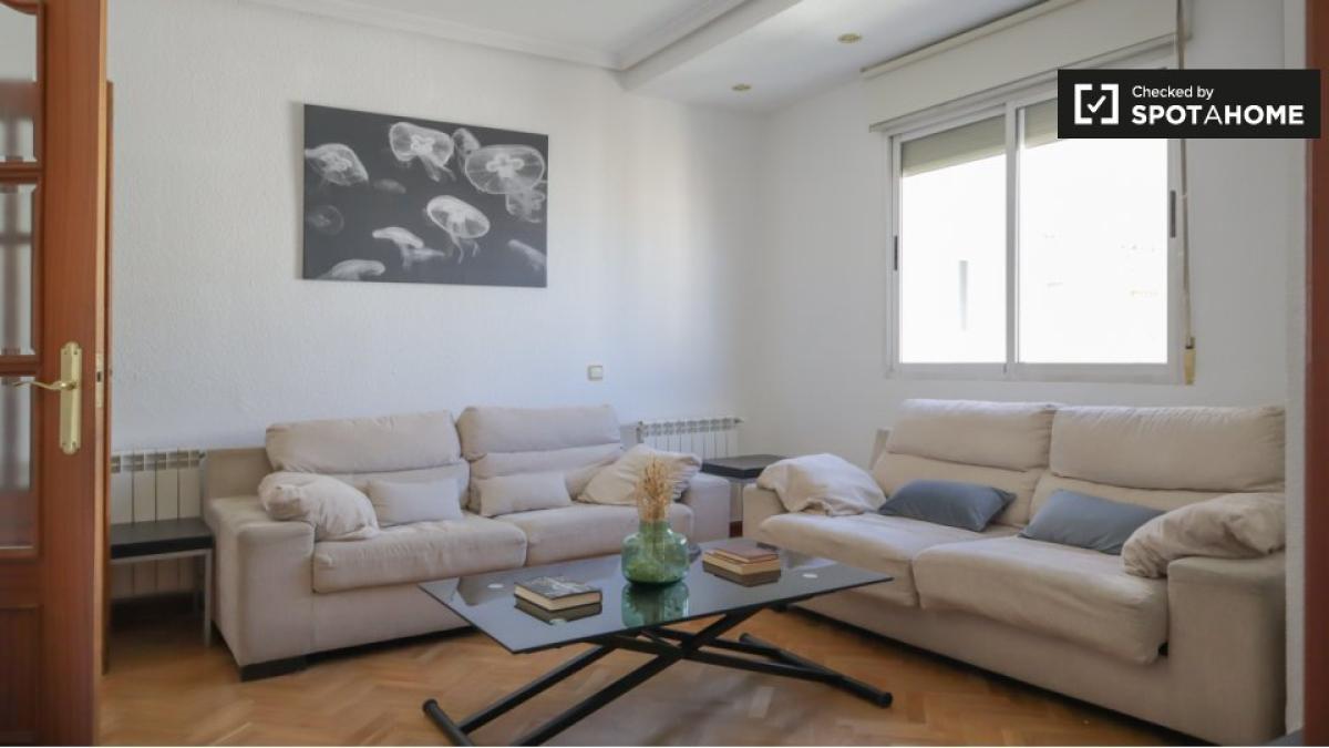 Недвижимость на продажу и в аренду в Испании photo 2
