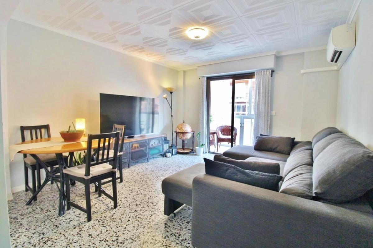 Продажа квартиры на Barrio Carolinas Altas, Аликанте / Алакант
photo 5