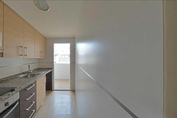 Piso en venta en Avenida Benito Perez Galdos, Alicante / Alacant
 photo 1