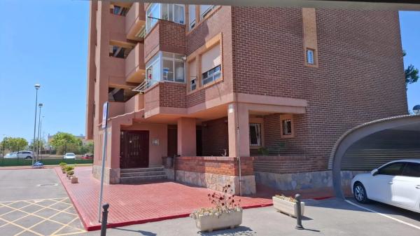 Mieszkanie na sprzedaż w  Calle Trident, Alicante / Alacant photo 4