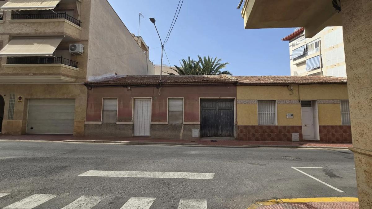 Land for sale in Guardamar del Segura, Alicante photo 2