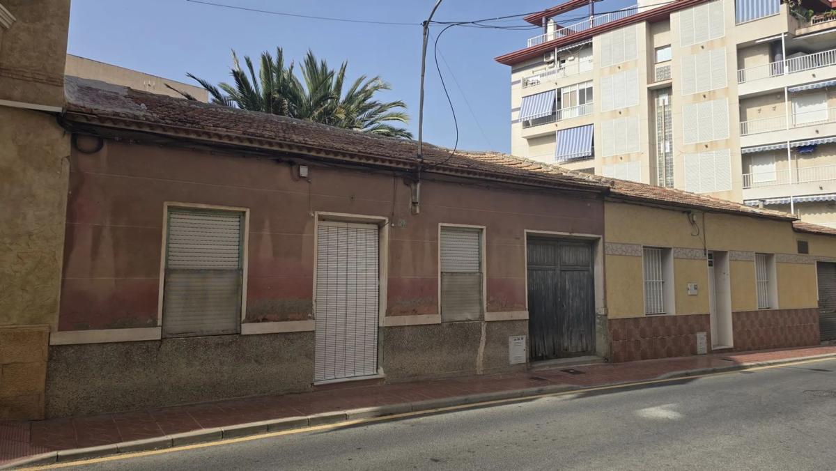 Land for sale in Guardamar del Segura, Alicante photo 3