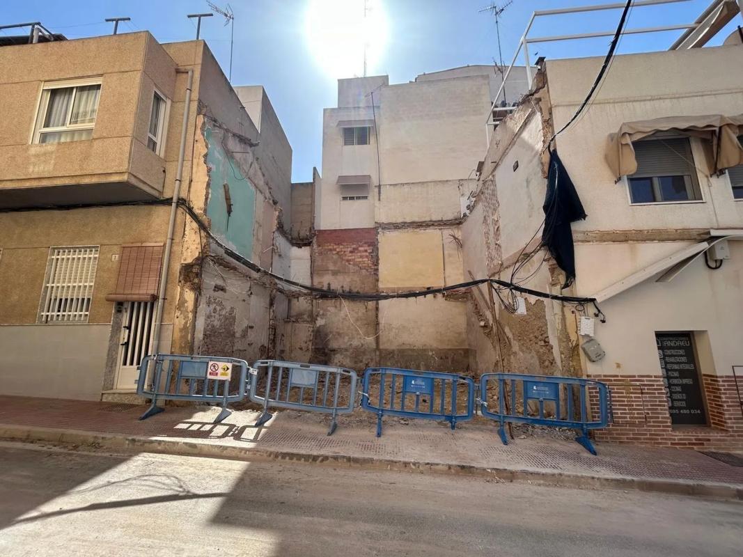 Działka na sprzedaż w Santa Pola, Alicante photo 2