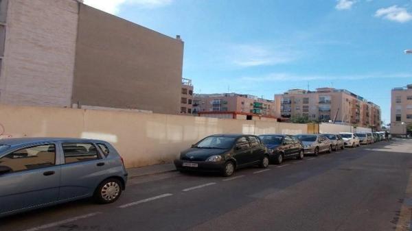 Terreno en calle Santa Cecilia photo 1