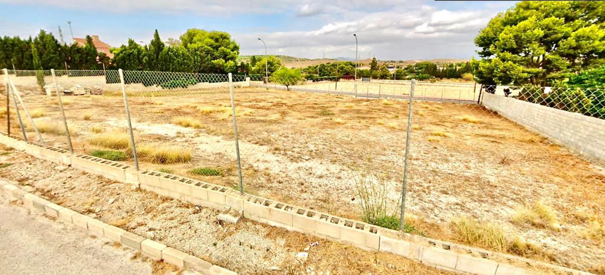 Terreno en venta en Alicante / Alacant, Alicante photo 4