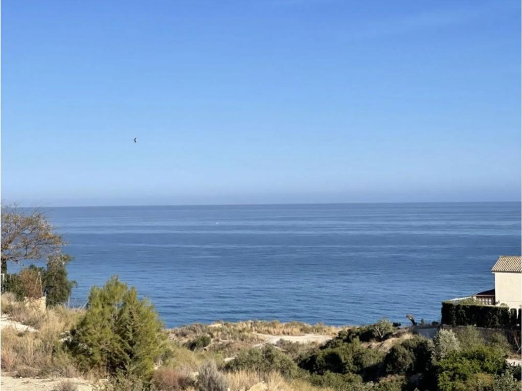 Terreno en venta en El Campello, Alicante photo 2