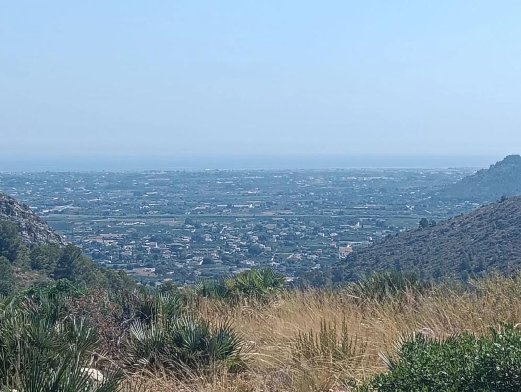 Działka na sprzedaż w Benidoleig, Alicante photo 5