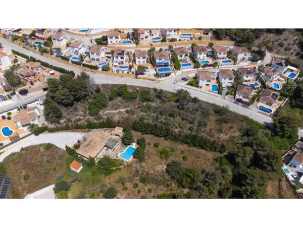Terreno en Poligono Pp. Asegador y Calistro thumbnail 1