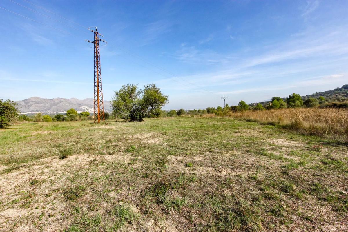 Terreno en venta en Orba, Alicante photo 5