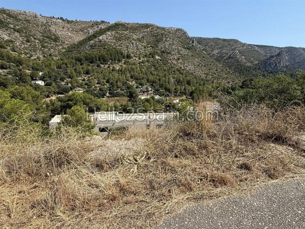Terreno en calle Riu Girona, 32 photo 4