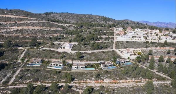 Terreno en Monte Solana thumbnail 1