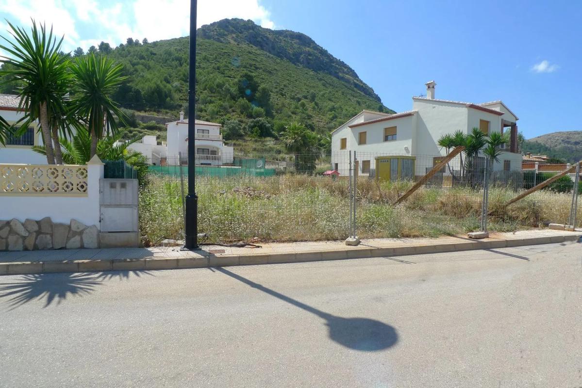 Terreno en venta en Sagra, Alicante photo 3