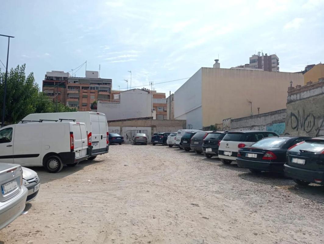 Land for sale in Benidorm, Alicante photo 2