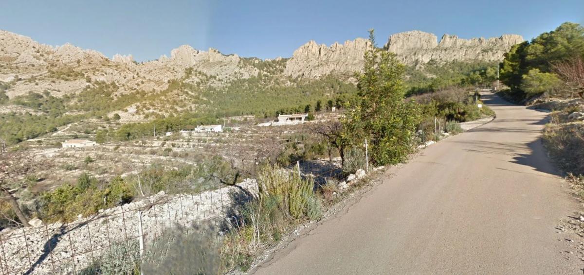 Land for sale in Finestrat, Alicante photo 1