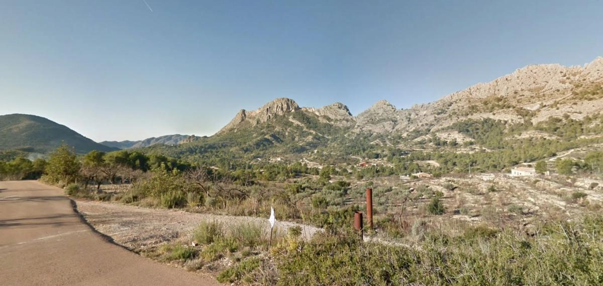 Land for sale in Finestrat, Alicante photo 2