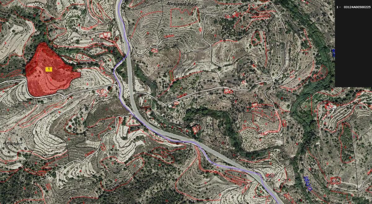 Terreno en venta en Sella, Alicante photo 1