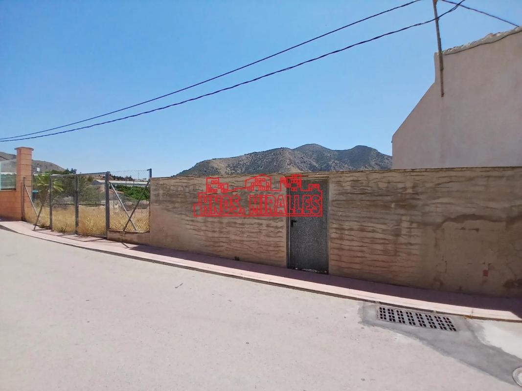 Terreno en venta en Algueña, Alicante photo 1