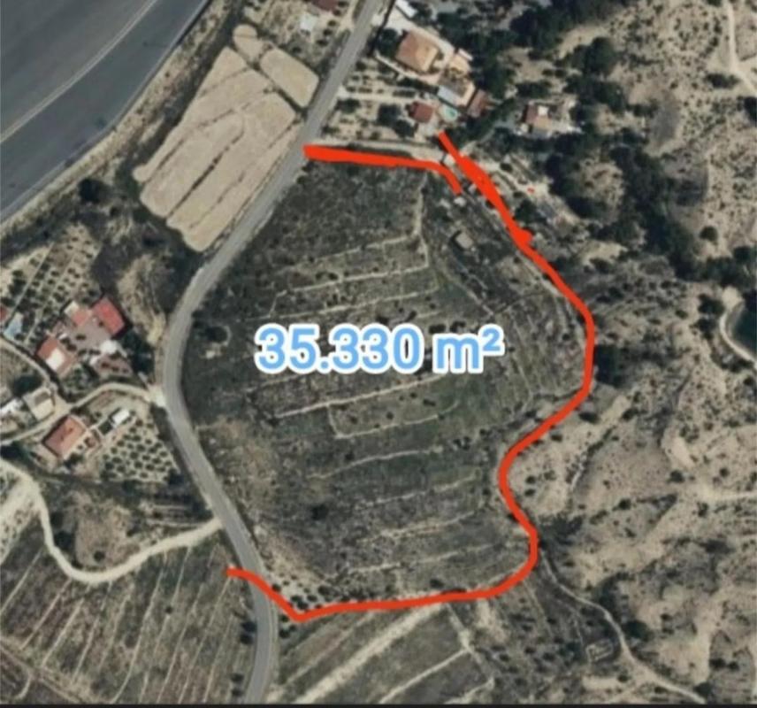Terreno en venta en Monforte del Cid, Alicante photo 1
