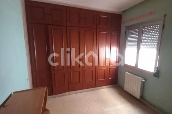 Квартира на продажу на  Calle Sancho Medina, Вильена photo 2