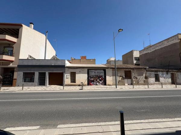 Chalet adosado en avenida del Pais Valenciano photo 4