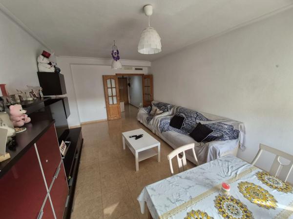 Квартира на продажу на  Calle Doctor Giménez Díaz, Албате́ра photo 2