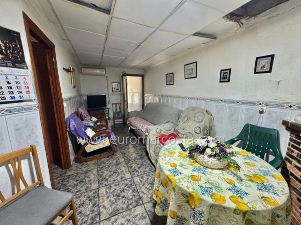 Chalet adosado en calle José García photo 4