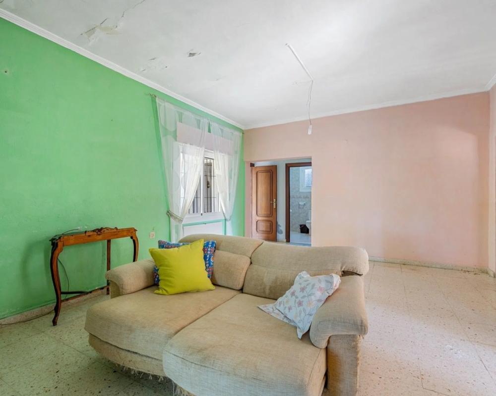 Properties for sale and rent in Spain photo 4