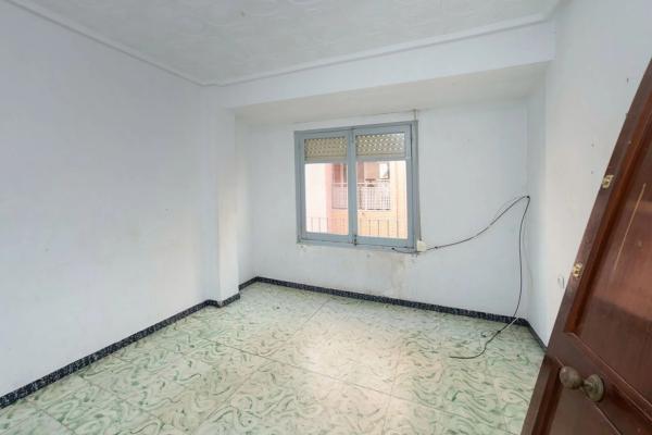 Квартира на продажу на Calle Carmen García Sorribes, Каллоcа-де-Сегура thumbnail 1