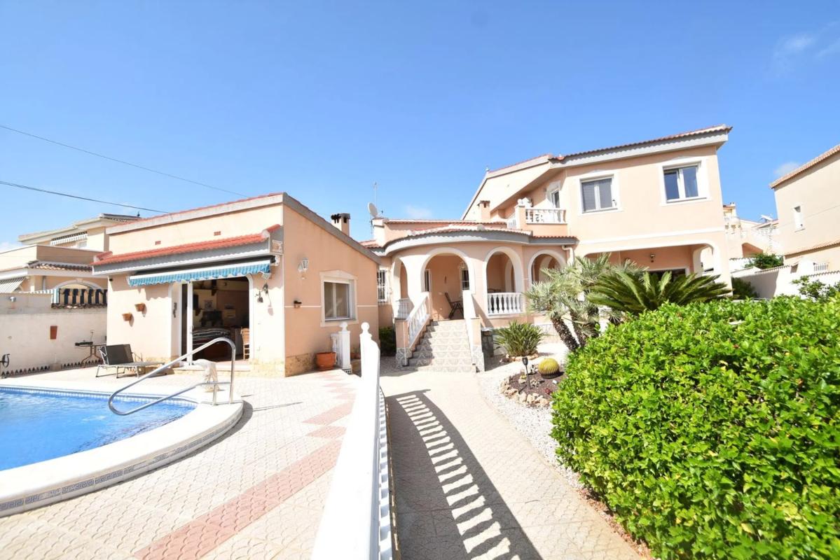 Venta de chalet independiente en Ciudad Quesada, Ciudad Quesada
photo 3