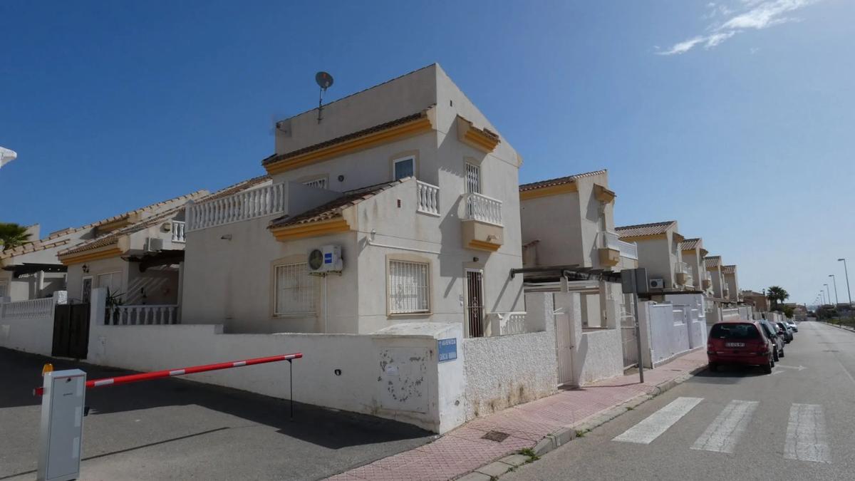Propiedades en venta y alquiler en España photo 2