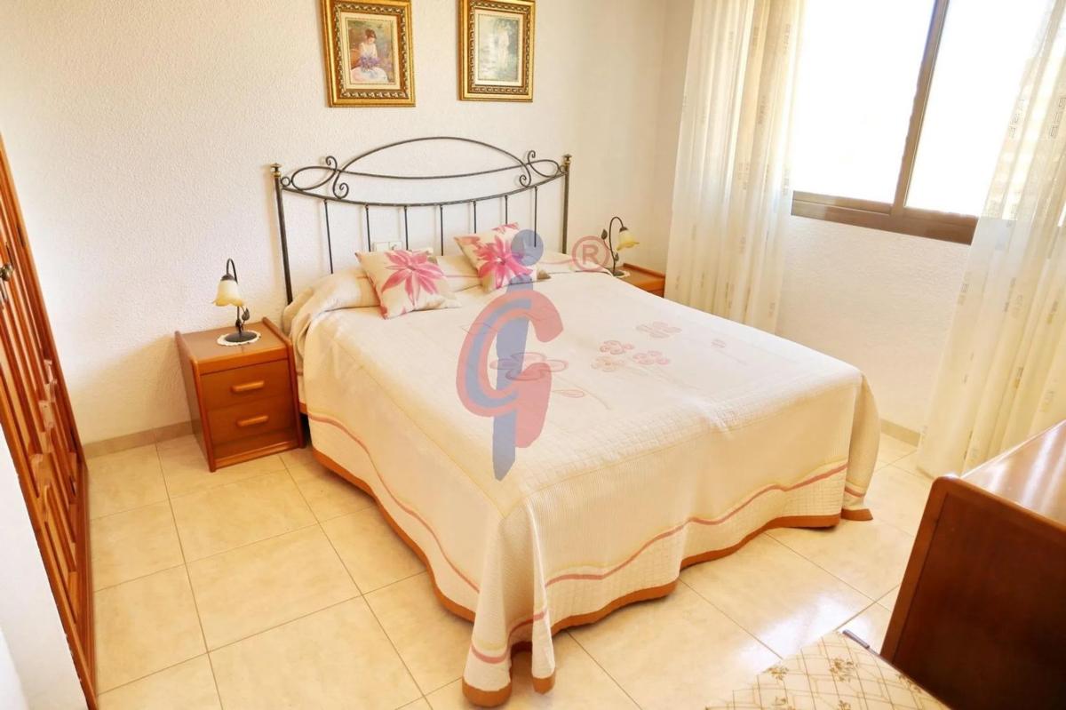 Venta de piso en Avenida de la Libertad, 79, Guardamar del Segura
photo 2