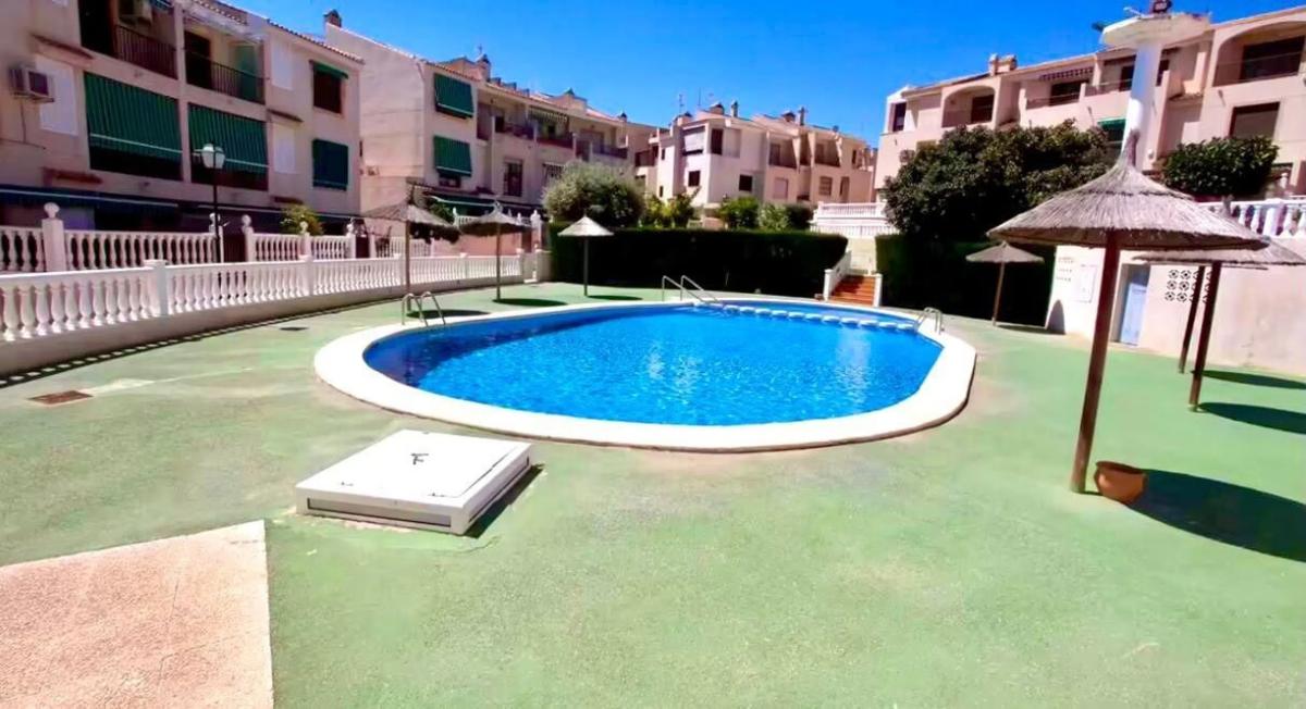 Properties for sale and rent in Spain photo 3